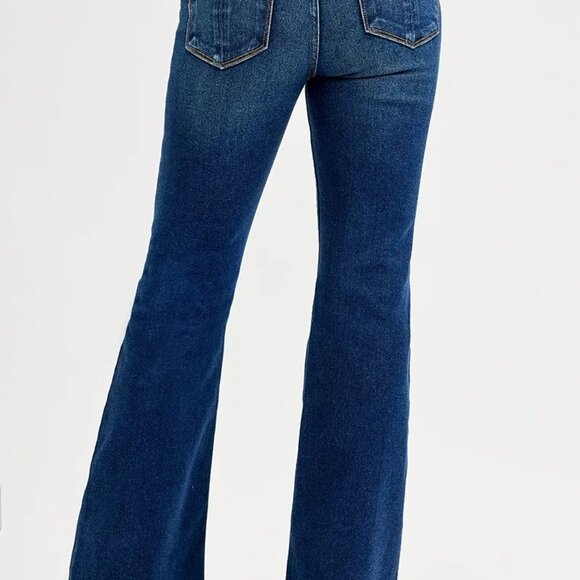 RISEN Full SIze Tummy Control Mid Rise Flare Jeans‎ Plus SIze - Picture 5 of 7